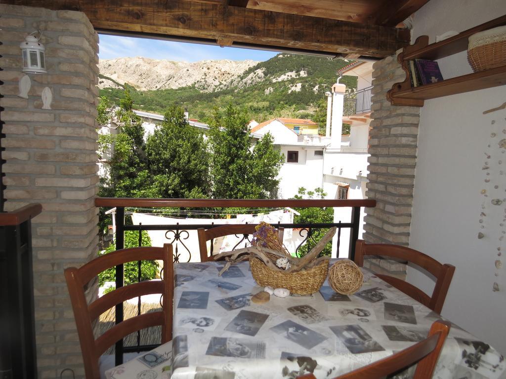Apartments Authentic Baska 1 Camera foto